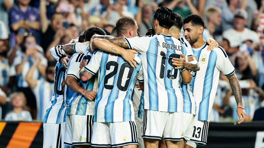 ¡Ahora, sí: al Mundial! con el regreso de Messi, Argentina goleó a Islandia antes del debut