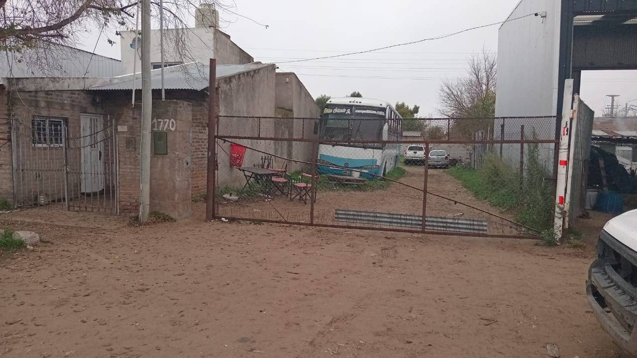 Por segundo día consecutivo, desalojaron el after de Manuel Molina: esta vez había 65 personas