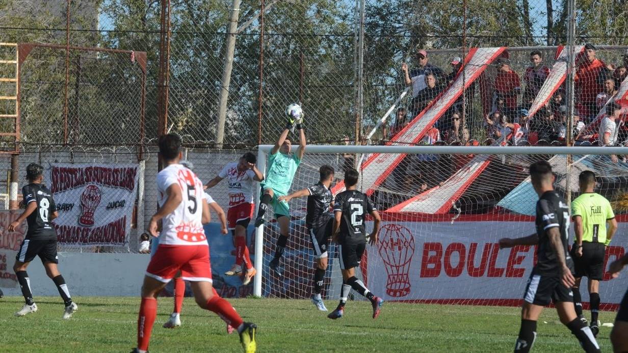 Apertura liguista: Huracán quiere abrochar el 1, partido clave en El Fortín y Olimpo se juega la última carta