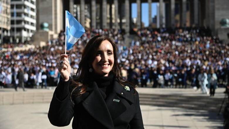 Día de la Bandera: Villarruel estará en Rosario pero se sentará lejos de Milei