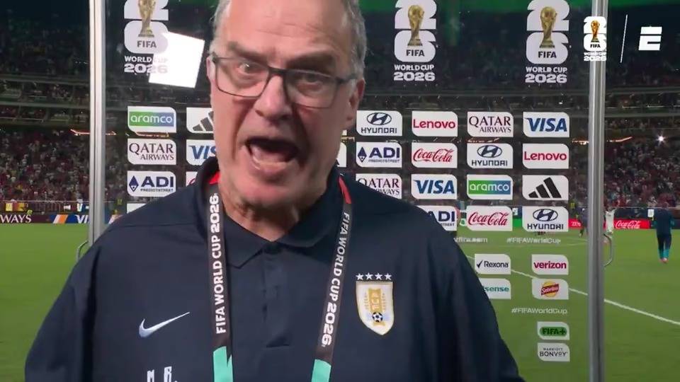 La furia de Marcelo Bielsa tras la eliminación de Uruguay en el Mundial