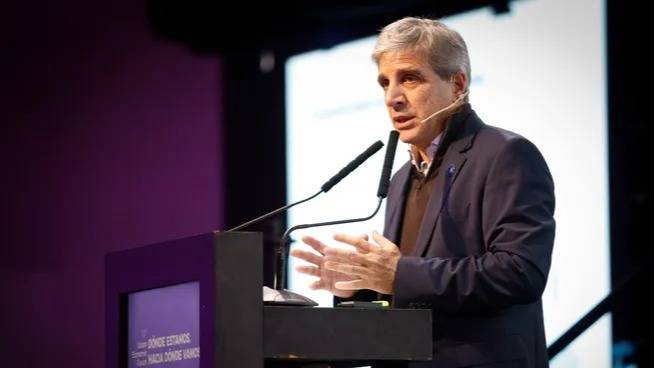 Deuda: el Gobierno completó el objetivo de US$2.000 millones con el Bonar 2028
