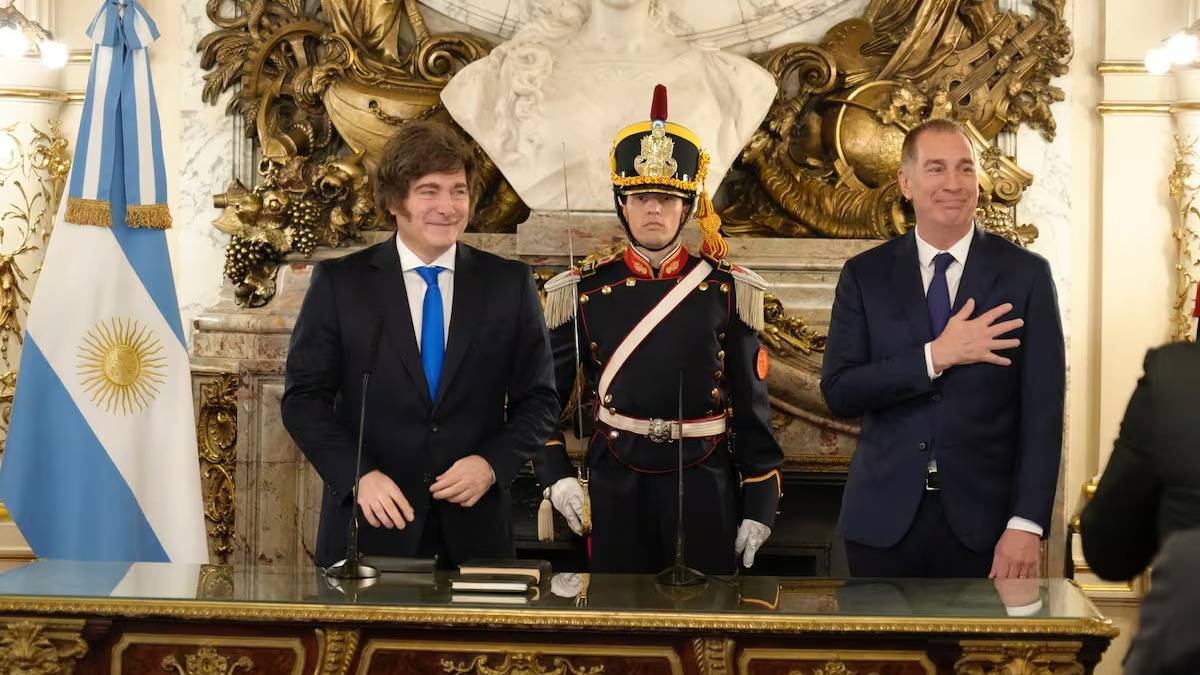 Se espera una mayoritaria presencia de gobernadores en la jura de Santilli