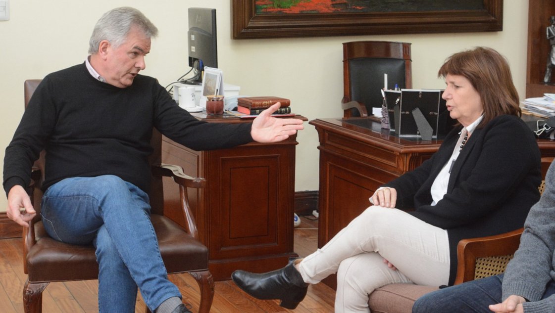 "Patricia Bullrich me propuso ocupar un cargo en una embajada", aseguró Gay "Patricia Bullrich me propuso ocupar un cargo en una embajada", aseguró Gay