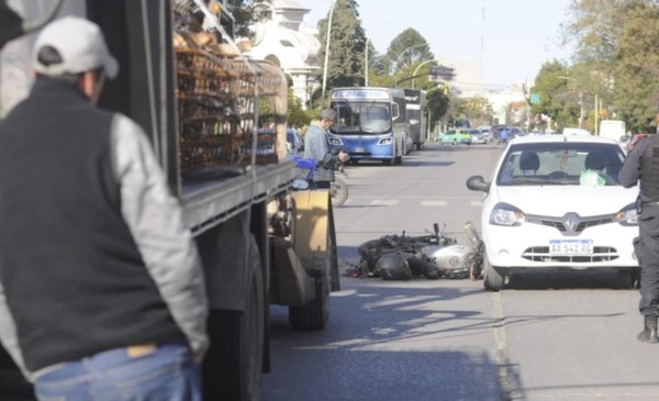 Alem a las 14:00: Muere motociclista en accidente de tránsito