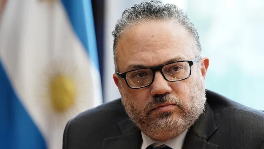 El exministro Kulfas cruzó a Maduro por definirse como "peronista"