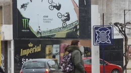 El cartel desconocido y el presagio bahiense sobre el oro olímpico: "Maligno es un extraterrestre"