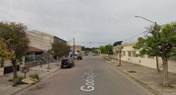 Violento asalto: irrumpieron armados mientras dormían y se llevaron dólares, notebooks y joyas