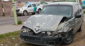 "Yo pasaba en verde y el patrullero se mandó", dijo el otro conductor