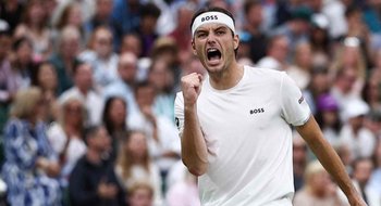 Taylor Fritz es el primer semifinalista en Wimbledon