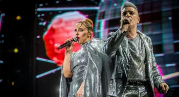 Miranda! llenó el Dow Center y convirtió su música en insumos médicos para el Hospital Penna