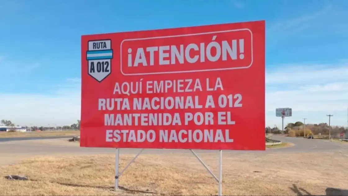 Conflicto Nación-provincias: aparecieron carteles por el mal estado de las rutas