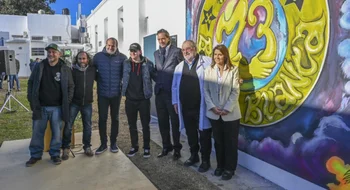 Homenaje a La Renga: el Hospital Municipal le agradeció a la banda toda su solidaridad con un mural