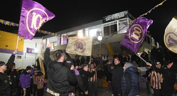 Tiro Federal recibió el centenario junto a su gente
