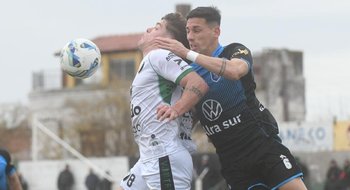 Villa Mitre perdió ante Ciudad Bolívar en El Fortín y sumó su segunda caída fila