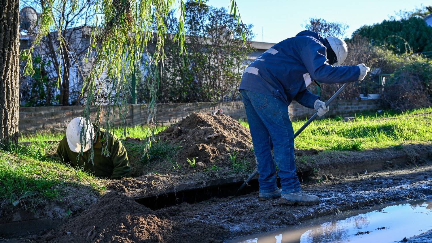 El Municipio avanza con la limpieza de un importante pluvial clave de la zona norte