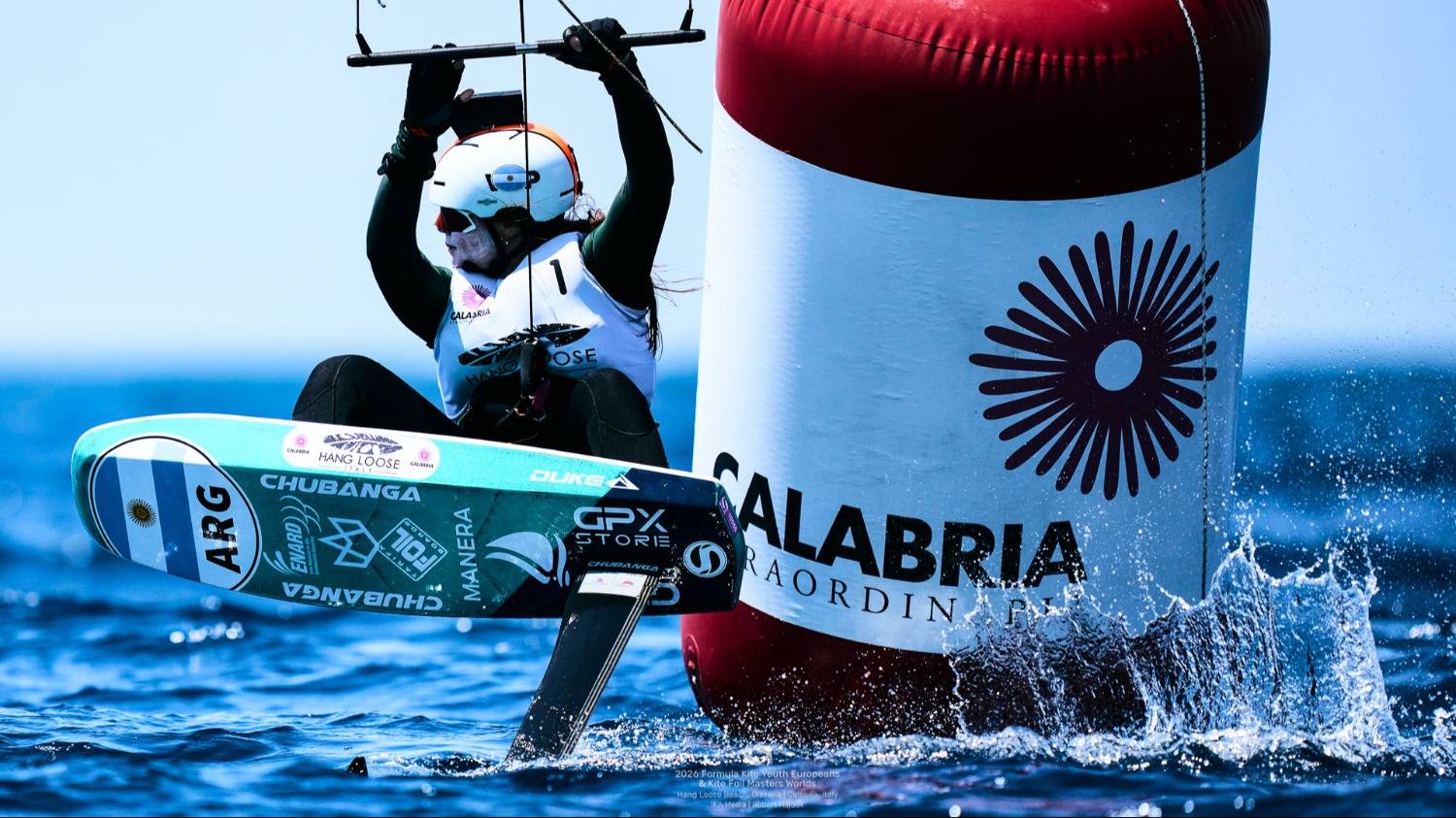 La bahiense Catalina Turienzo arrancó con todo el Europeo Juvenil de fórmula kite