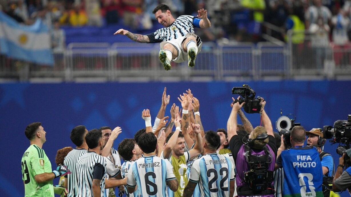 ¡Sueño intacto, Selección! Argentina, que perdía 2-0, venció a Egipto por 3-2 y avanzó a cuartos