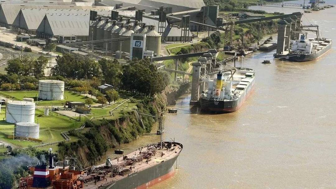 Se firmó el contrato y empieza la nueva concesión de la Hidrovía del Paraná