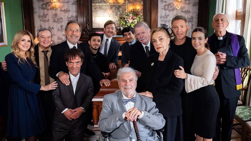 Funeral y medio: Guillermo Francella y Adrián Suar se unieron en la pantalla grande