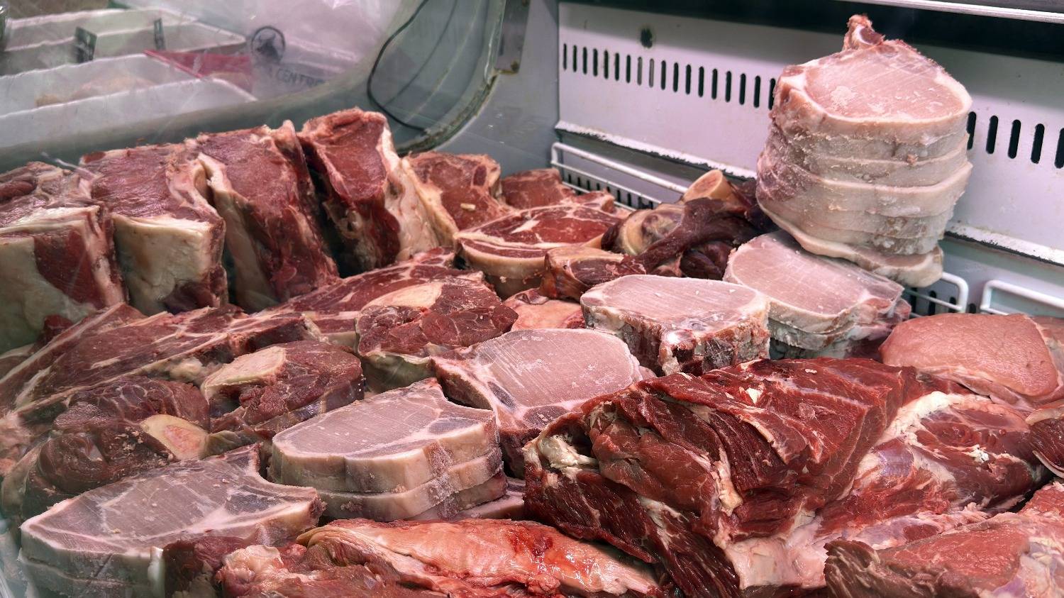 Una familia bahiense necesitó un ingreso de $ 1.742.543 en junio para no ser considerada pobre