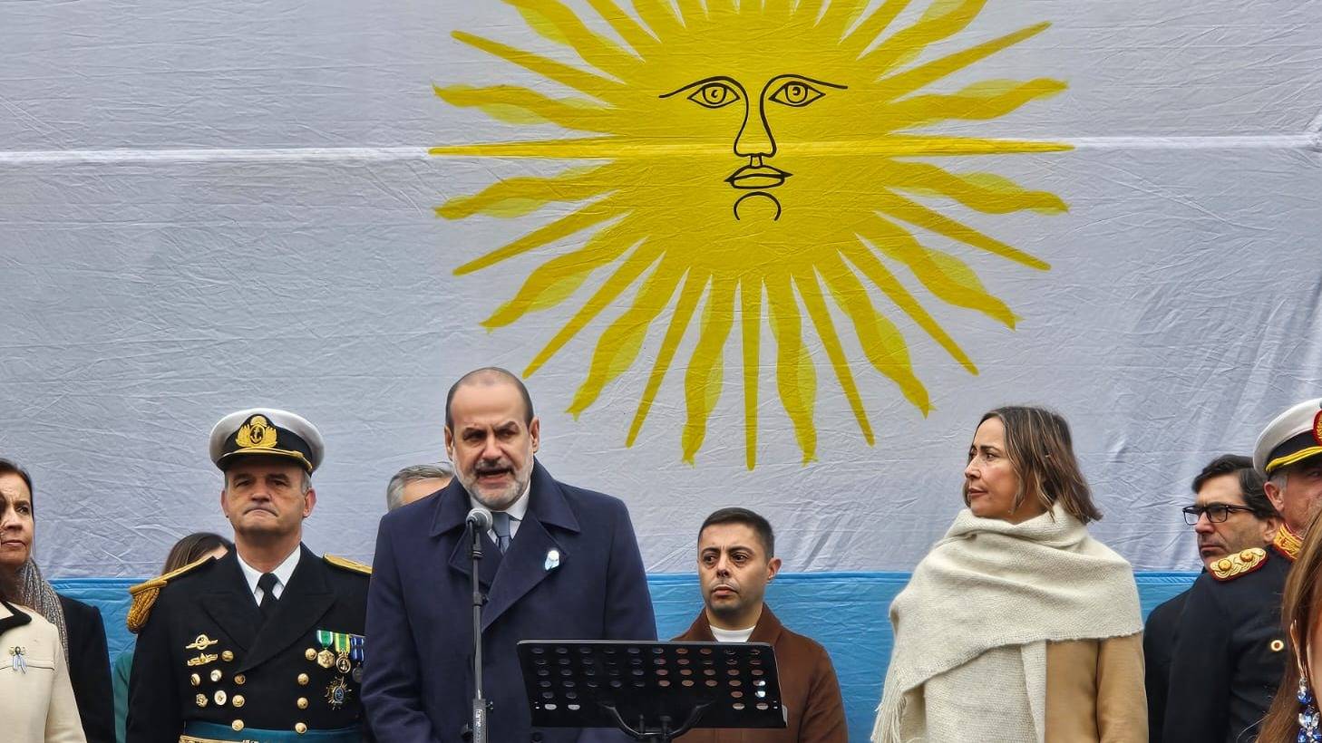 "Nuestros patriotas dejaron principios, valores y una tarea: construir una patria cada día mejor"