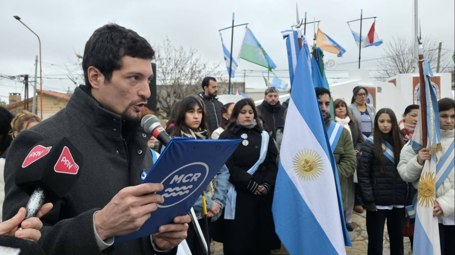 En el Monumento a las Provincias se conmemoró el Día de la Independencia