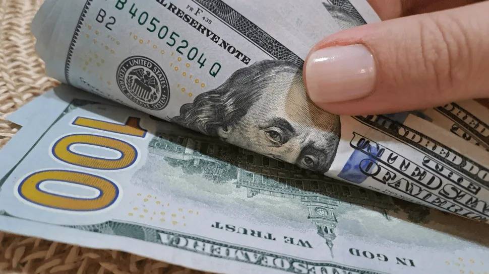 Dólar en Bahía Blanca: a cuánto finalizaron este lunes todas las cotizaciones