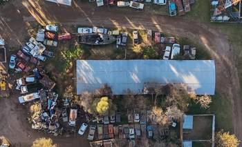 Compactarán y venderán como chatarra vehículos de los corralones municipales