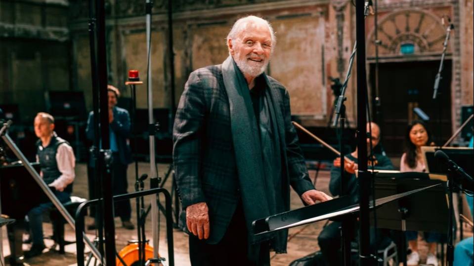 Nueva etapa: Anthony Hopkins lanza su primer álbum de música clásica a los 88 años
