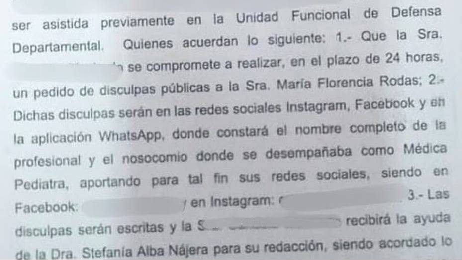 Una mujer tuvo que retractarse en redes por escrachar a una pediatra que debió renunciar a su trabajo