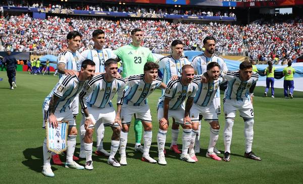 El presidente Javier Milei dará un feriado por "festejo mundial"