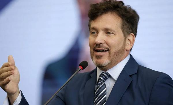 Domínguez volvió a impulsar un Mundial 2030 con 64 selecciones: "El próximo se juega en casa"