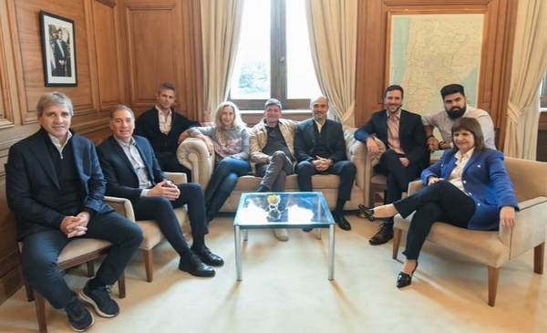 La acotada lista de segundas oportunidades que otorgó el Gobierno a exfuncionarios
