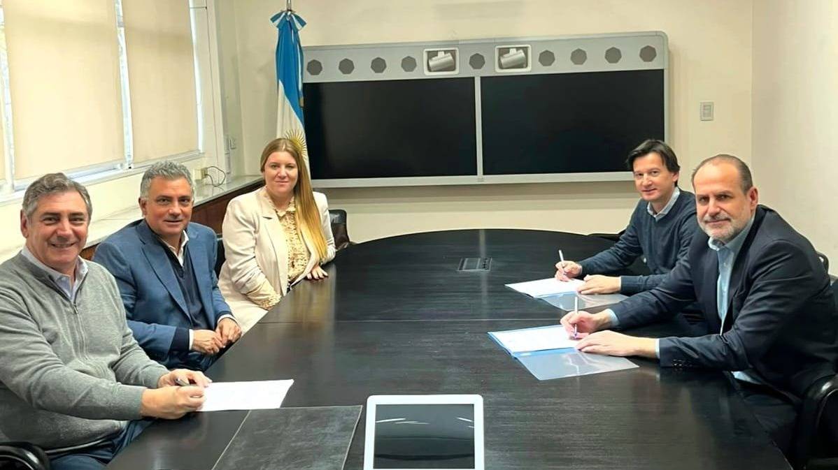 Finalmente el Municipio se hará cargo de arreglar el asfalto en la ruta cercana a El Cholo