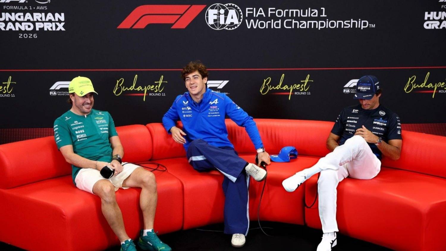 Qué dijo Colapinto en la conferencia, cara a cara con los españoles Sainz y Alonso