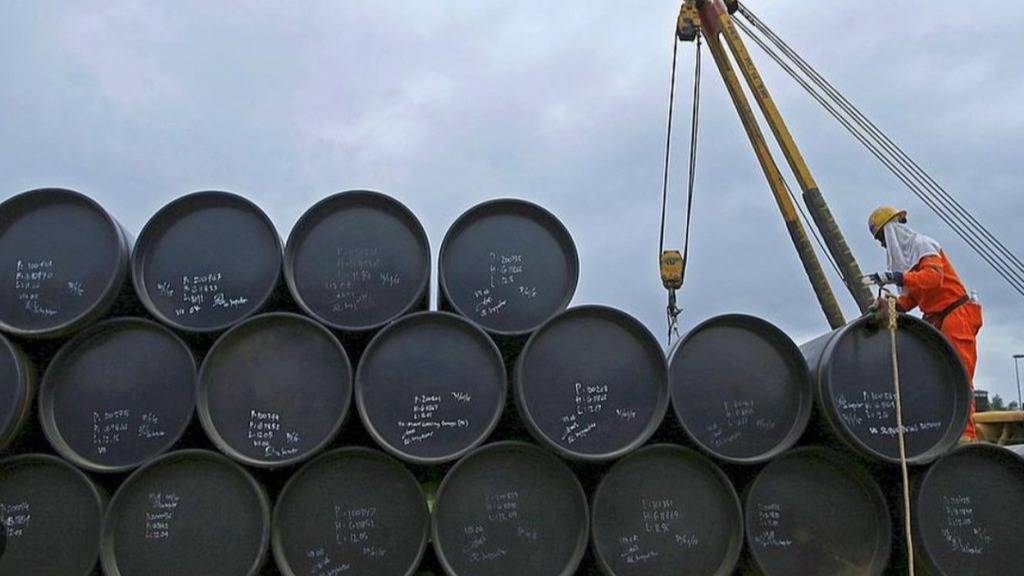 El petróleo se vuelve a disparar y alcanza los US$100 en plena escalada en Medio Oriente