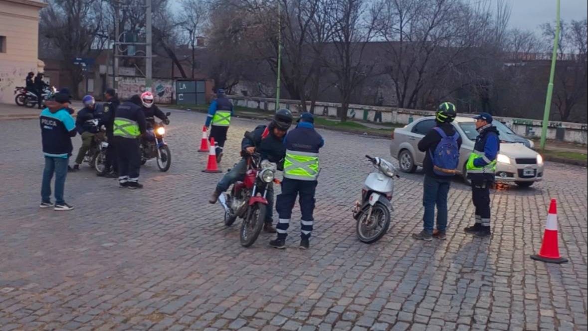 Cuatro personas fueron capturadas en un nuevo operativo de saturación