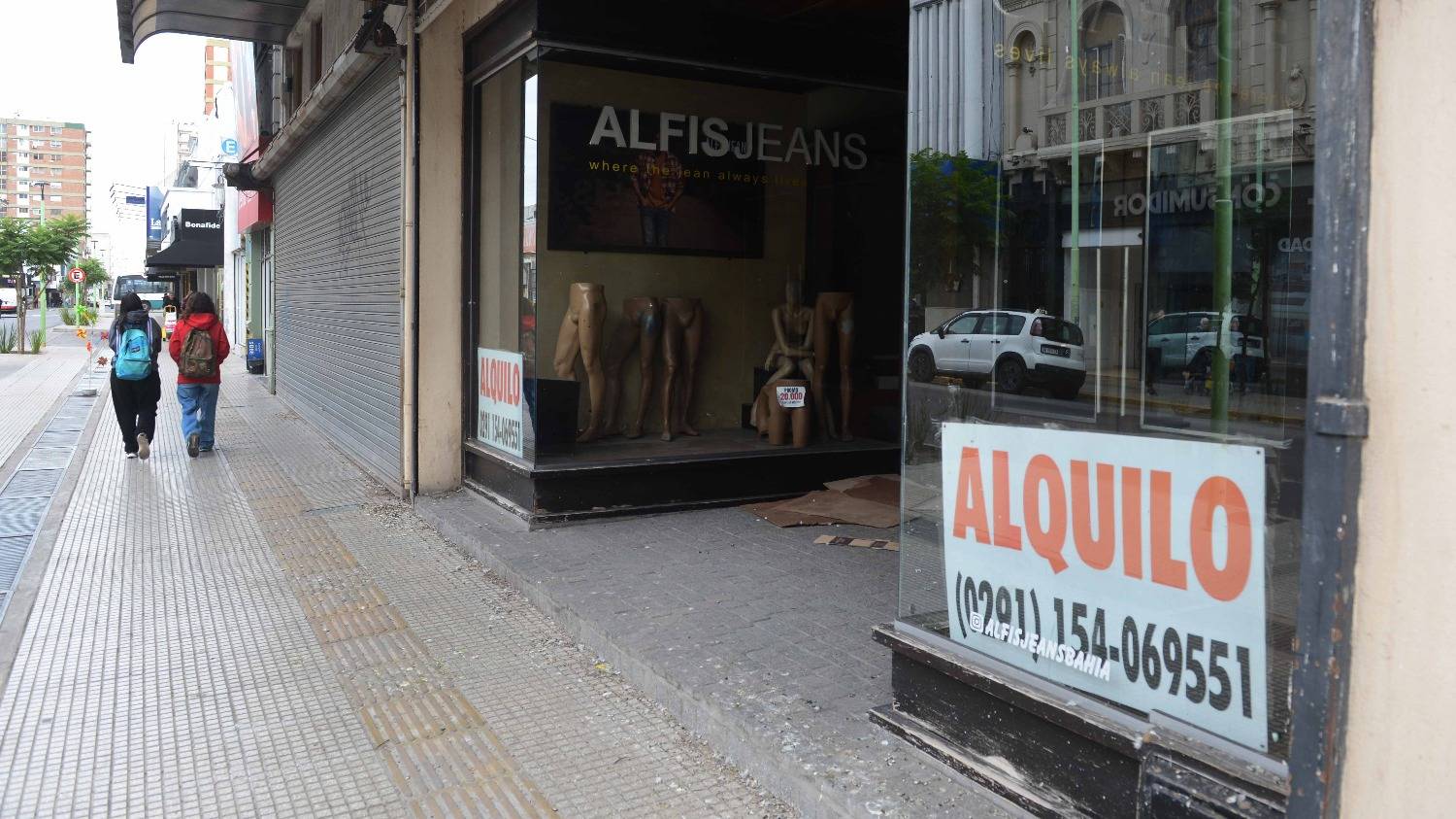Cómo se distribuirán los $300 millones para asistir a comercios afectados por la inundación en Bahía