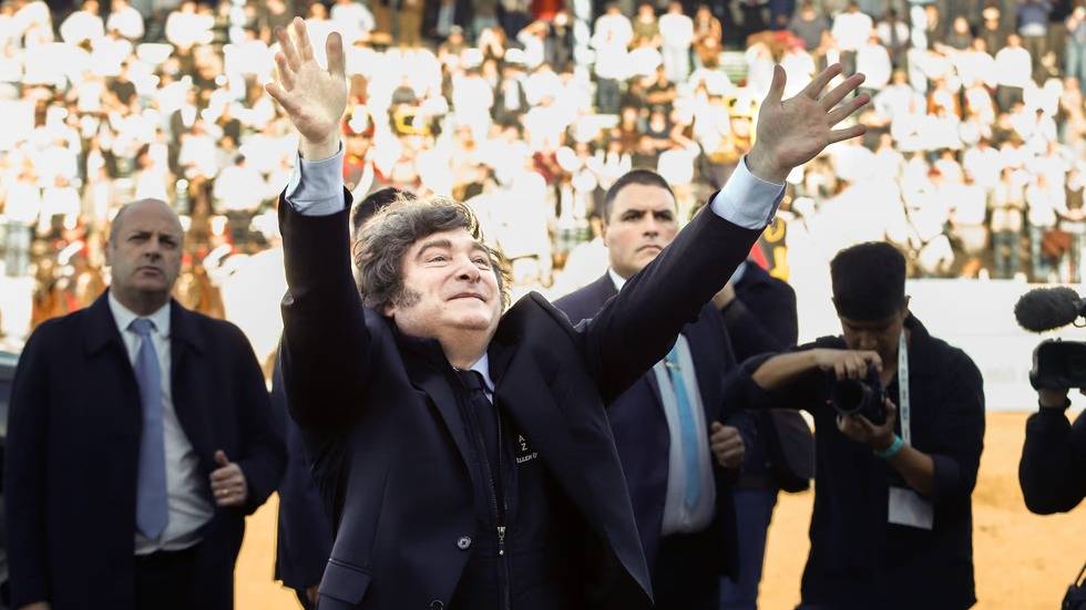 En Palermo, Milei dijo que "la minería y la energía financiarán el fin de las retenciones"