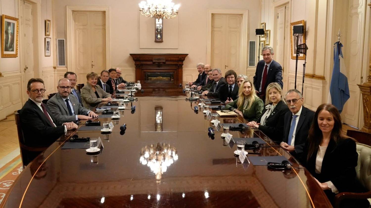 Milei reunió a su gabinete junto a Kristalina Georgieva en un gesto de respaldo del FMI