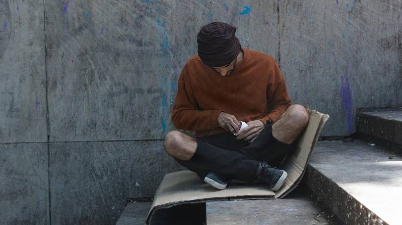 Ni estudia ni trabaja: casi el 50 % de los jóvenes argentinos vive en condiciones de vulnerabilidad