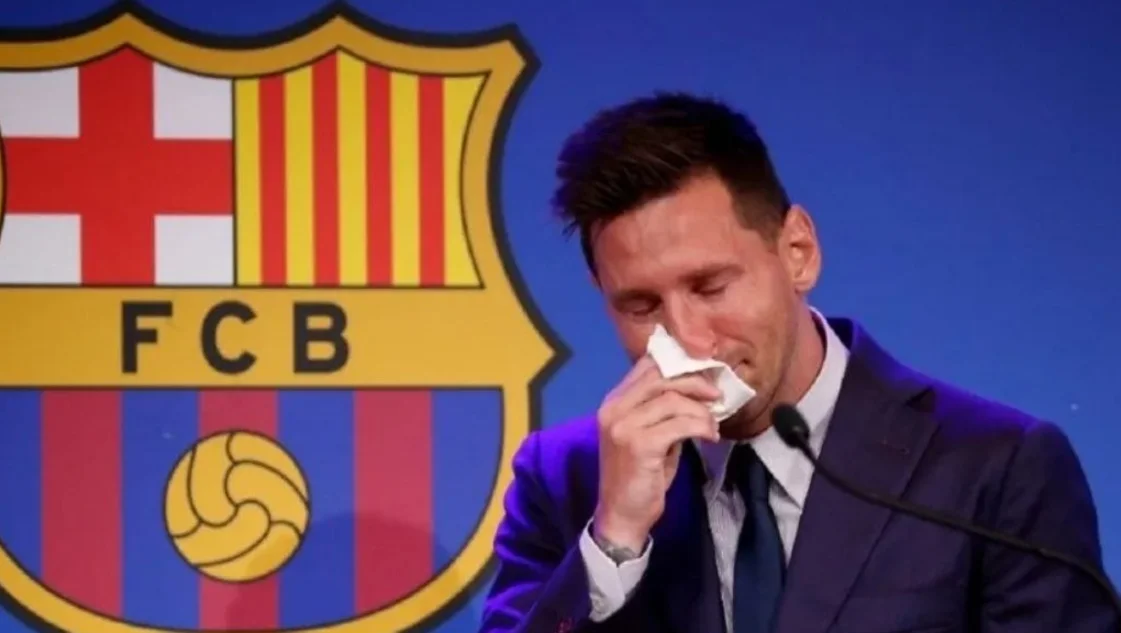 ¿Cuánto pagarías por el pañuelo en el que quedaron lágrimas y algo más de Messi? ¿Cuánto pagarías por el pañuelo en el que quedaron lágrimas y algo más de Messi?