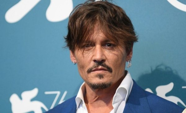 Se Conocieron Las Primeras Imágenes De Johnny Depp Como El Rey Luis Xv