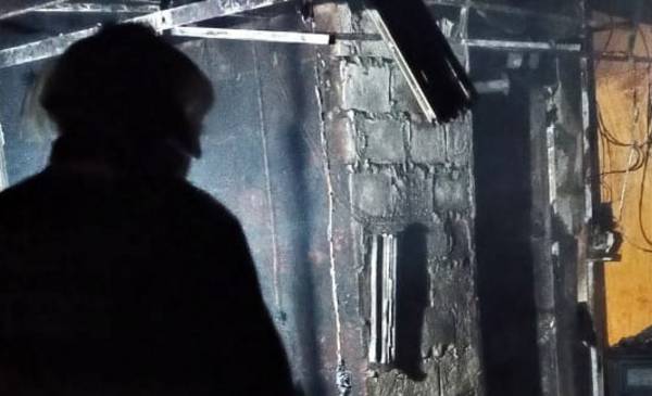 Una mujer sufrió quemaduras al incendiarse su casa - La Nueva