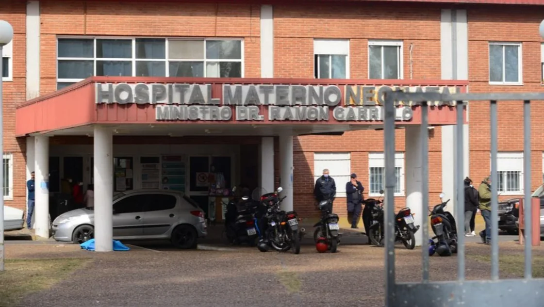 Muertes de bebés en un hospital de Córdoba: detienen a una enfermera por homicidio