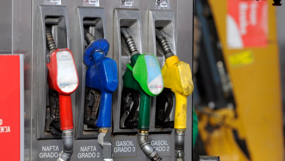 Combustibles: anuncian el congelamiento de los precios hasta el 31 de octubre Combustibles: anuncian el congelamiento de los precios hasta el 31 de octubre