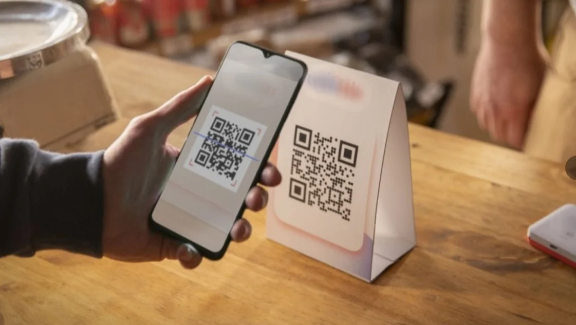 Habilitan el pago de propinas con medios electrónicos Habilitan el pago de propinas con medios electrónicos