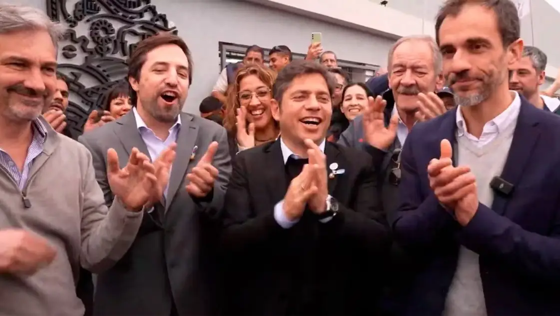 El intendente de Junín abandonó el acto de Kicillof cuando cuestionó a Macri y Vidal