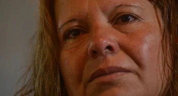 "Fue terrible ver los mensajes, el teléfono me quemaba", confesó Mónica Cid